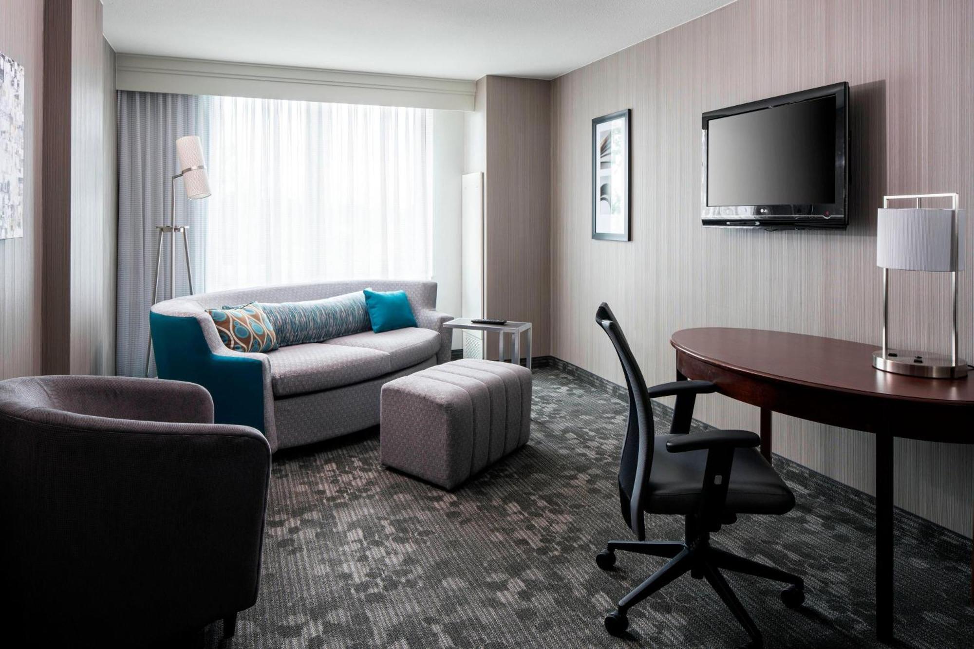 מלון Courtyard By Marriott Seattle פדרל וואי מראה חיצוני תמונה