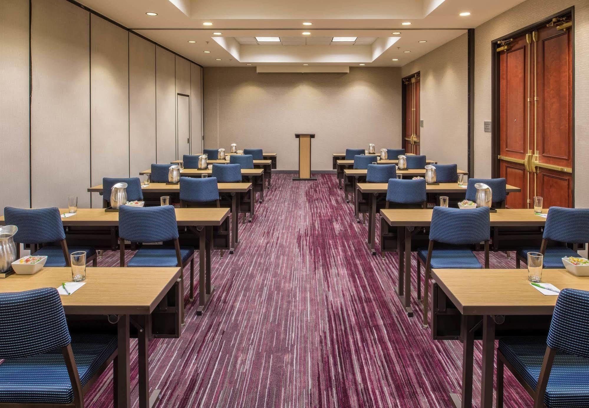 מלון Courtyard By Marriott Seattle פדרל וואי מראה חיצוני תמונה